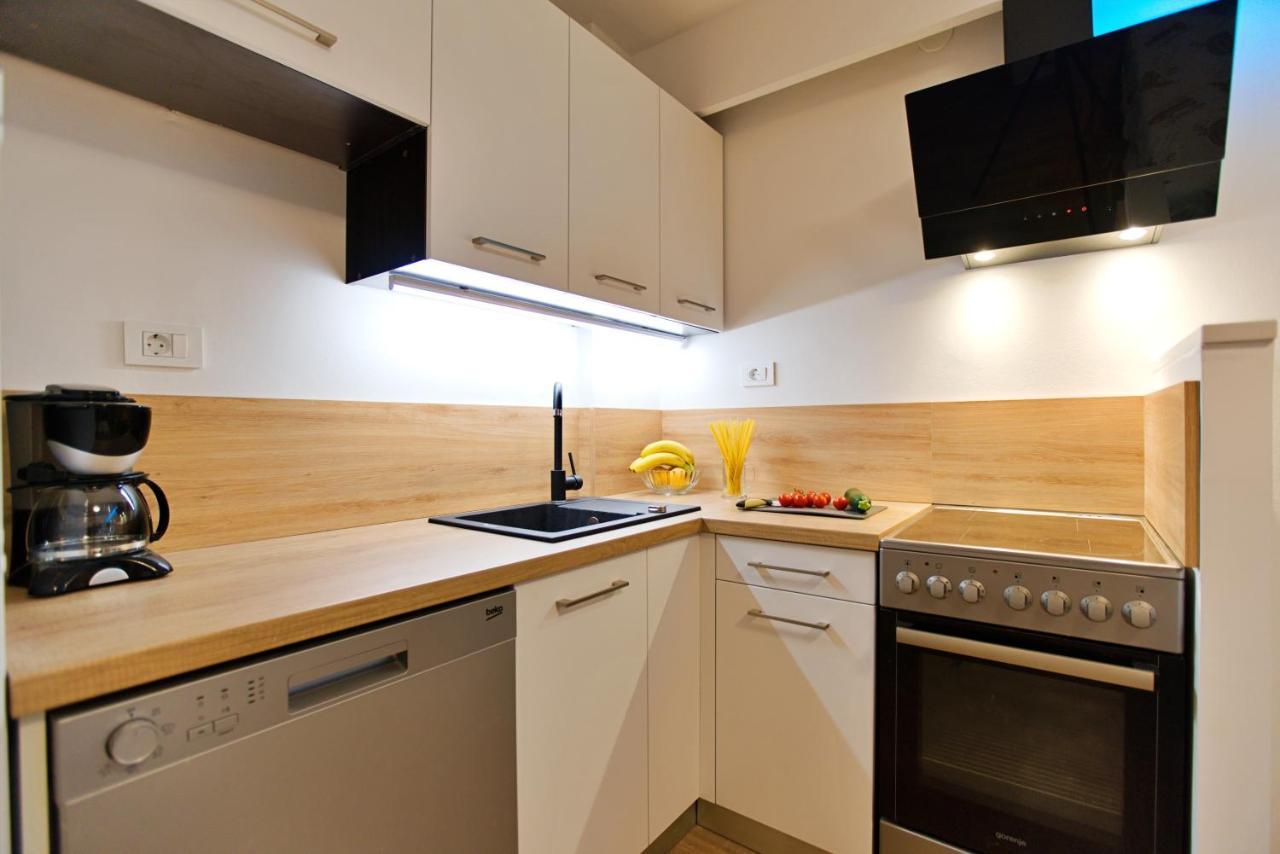 Apartments Kiwi Rovinj Luaran gambar