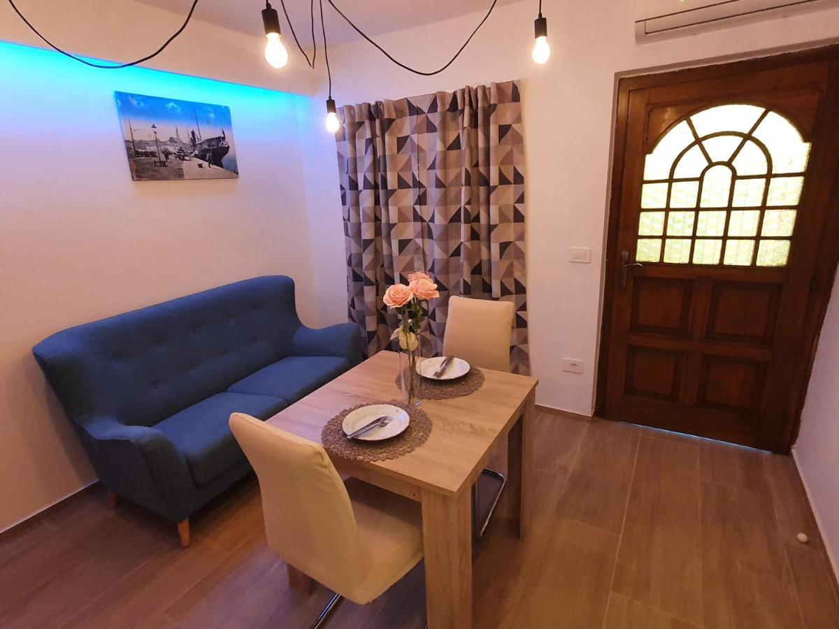 Apartments Kiwi Rovinj Luaran gambar