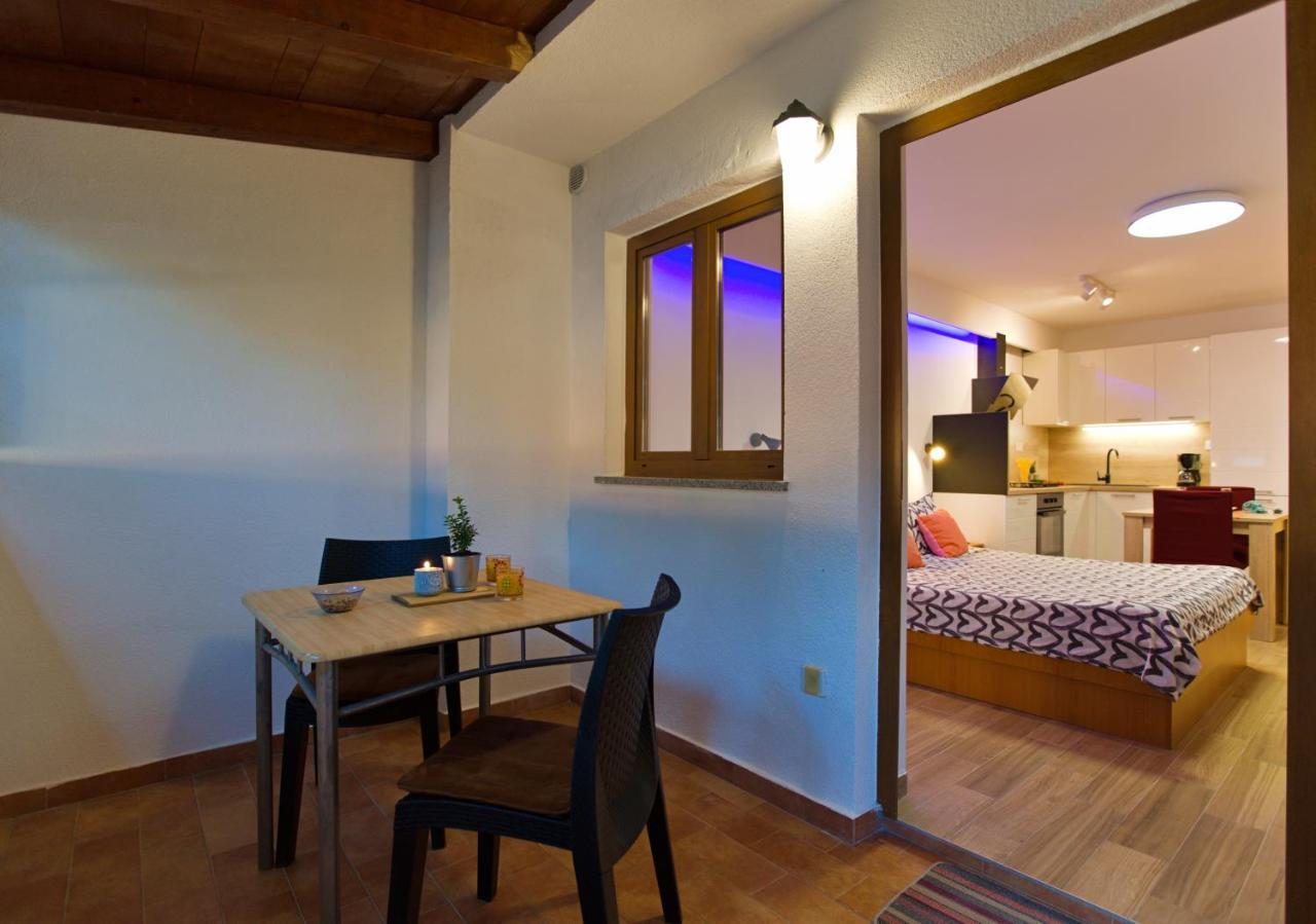Apartments Kiwi Rovinj Luaran gambar