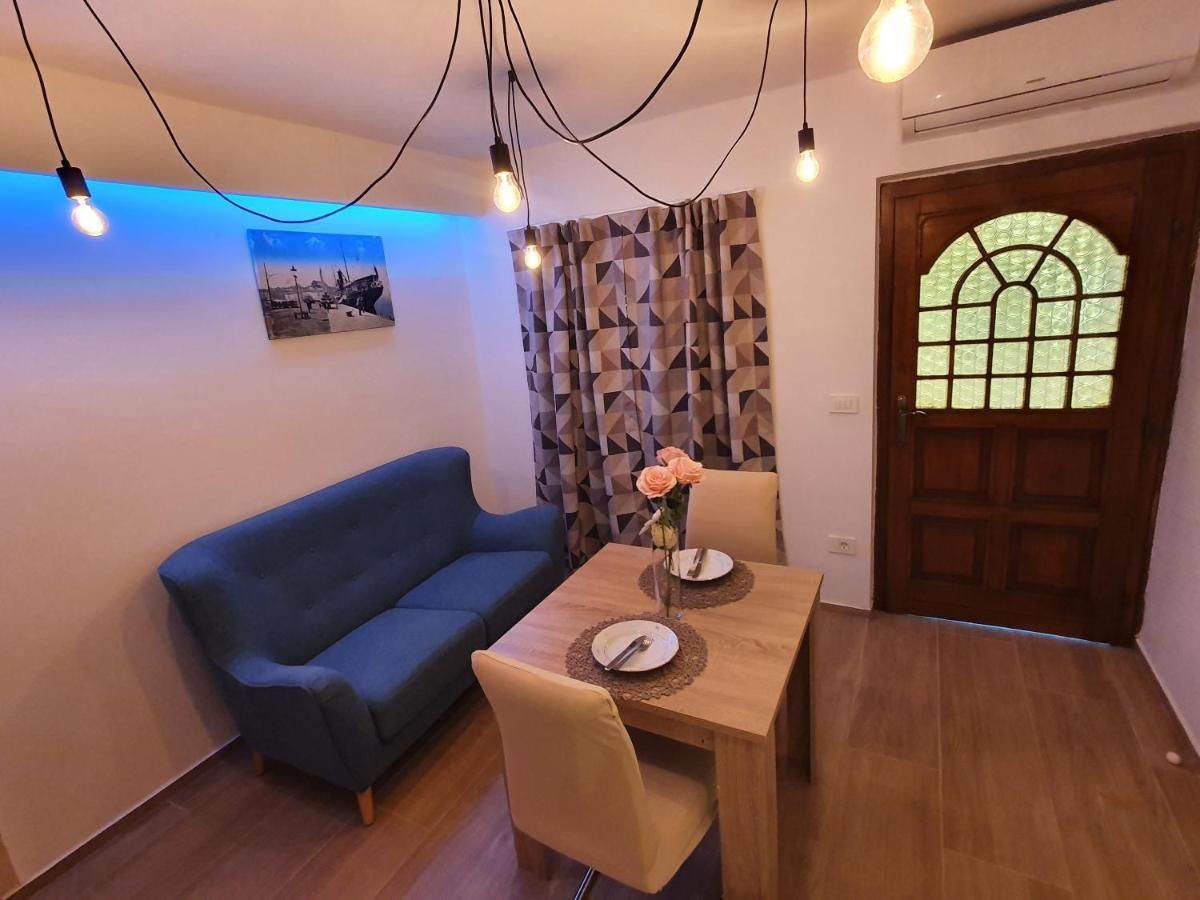 Apartments Kiwi Rovinj Luaran gambar