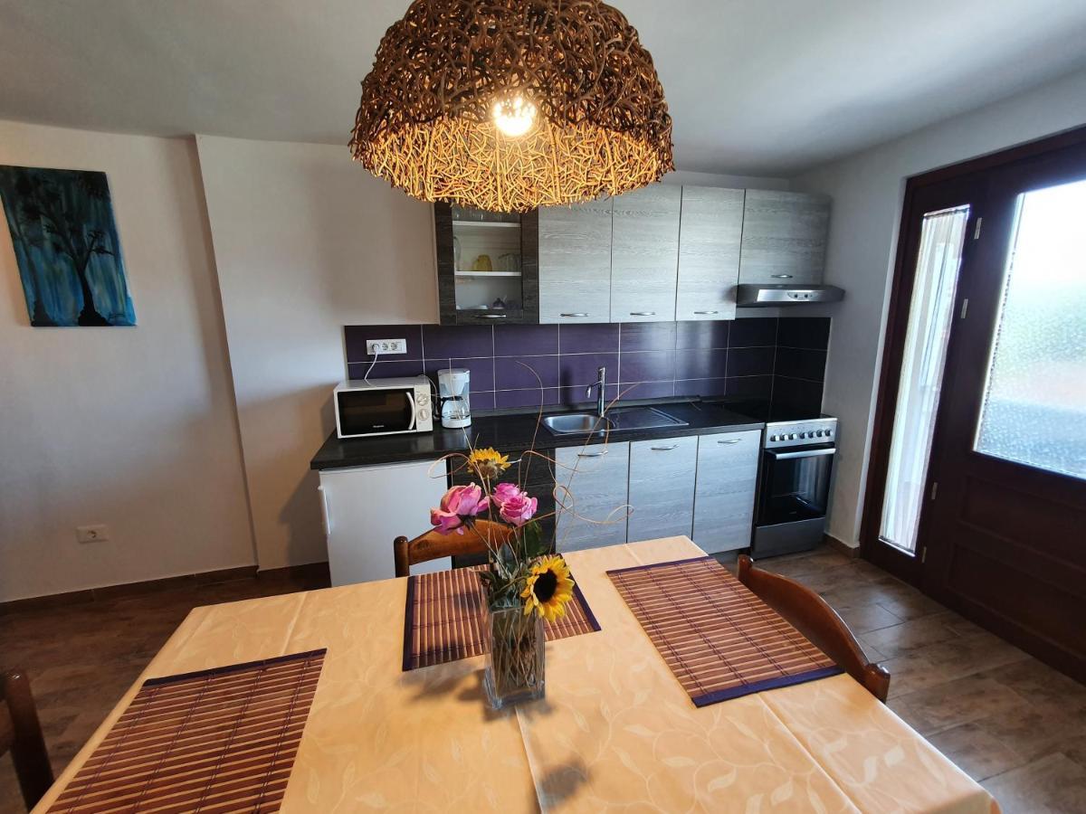 Apartments Kiwi Rovinj Luaran gambar